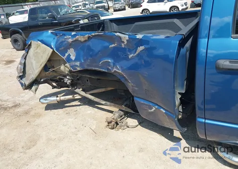 2004 Dodge Ram 1500 Slt/Laramie z USA, uszkodzony, nr VIN 1D7HA18D94S539083